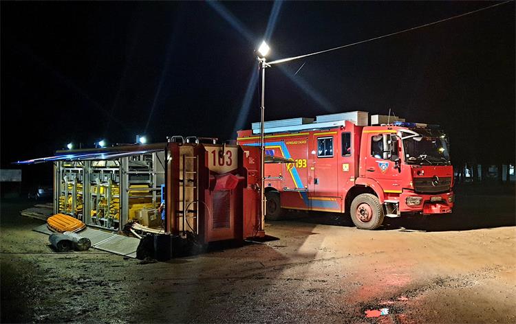 Hrvatska Vatrogasna Zajednica to Vatrogasci Rade U Slu aju Potresa 
